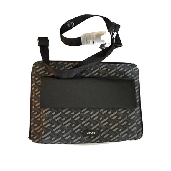 Versace BLACK La Greca shoulder bag Item No. 1007704 1A05514-5B05E - Picture 4 of 14